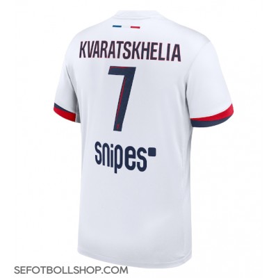 Billiga Paris Saint-Germain Khvicha Kvaratskhelia #7 Borta fotbollskläder 2025-26 Kortärmad Billiga Paris Saint-Germain Khvicha Kvaratskhelia #7 Borta fotbollskläder 2025-26 Kortärmad